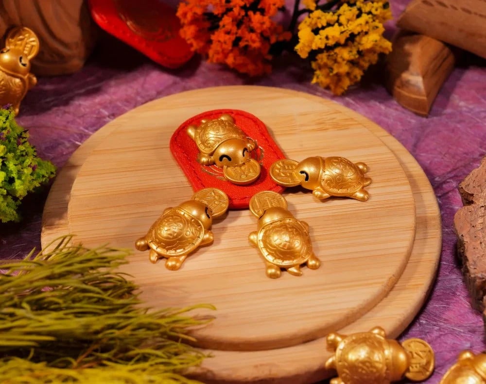 🐢2026 Gyllen skilpadde-amulett – Biter av lykken🍀Slipper aldri taket!