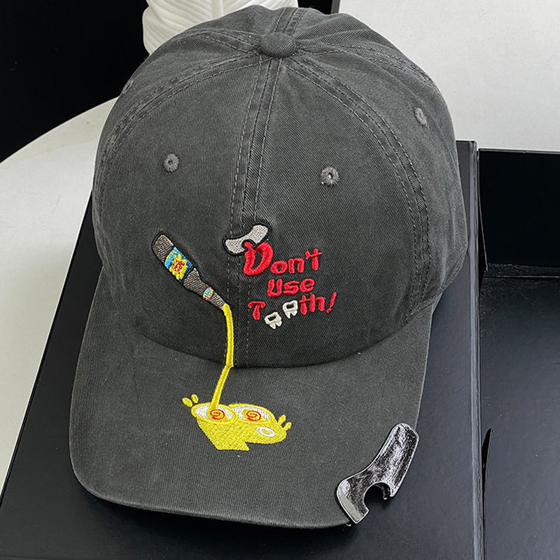 🧢 Baseballcap med innebygd flaskeåpner: Friluftshatt med solskjerm og flaskeåpner! 🍻✨